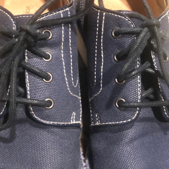 Causal blue shoes with white stitch: used - Picture 5 of 8